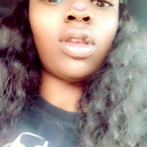 Meet your Posher, Shanell